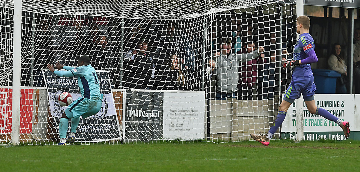 CRF90 Bamber Bridge A 260307_1206