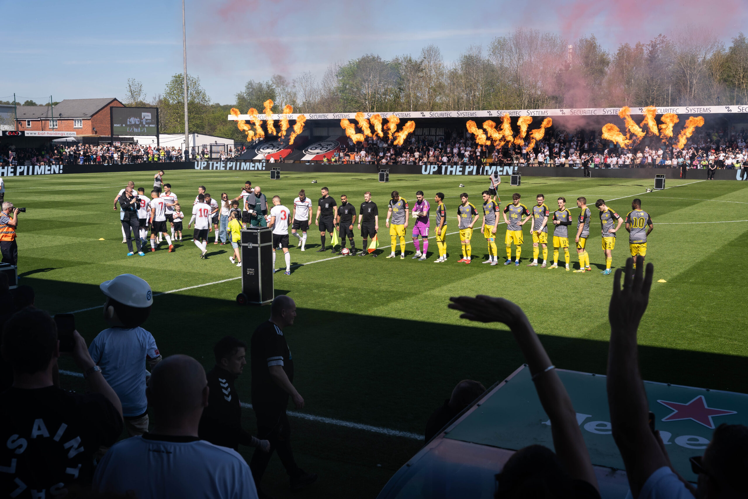 Hednesford Men vs Ashton United